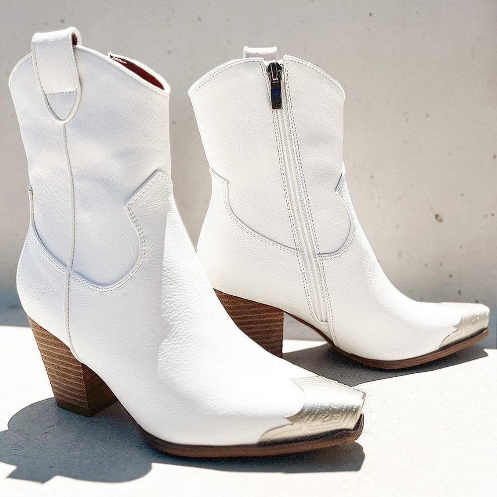 NEW White PU Leather Metal Cap Toe Block Heel Cowgirl Cowboy Western Ankle Boots - Picture 6 of 16